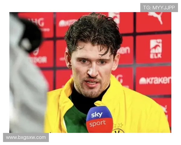 阿德耶米禁区倒地未判点球风波